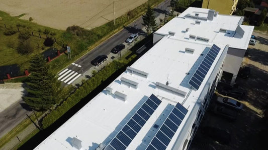 Holdbarhed på Luna Roof tagmembran – stærk løsning til store tage